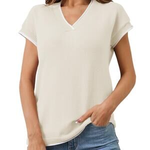 New Medium Short Sleeve V Neck Casual Pullover Sweater in Apricot